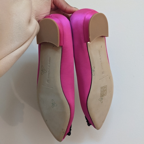 SOLD ON FB✨Manolo Blahnik Hangisi Flats - Picture 3 of 3